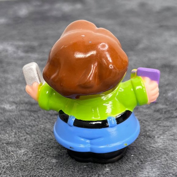 Fisher Price Little People Replacement Figure Boy Cell Phone Letters Bow Tie Bel - Picture 3 of 5